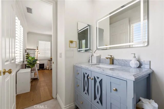 2033 Waterside Circle, Westlake Village, CA 91362