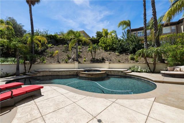 2033 Waterside Circle, Westlake Village, CA 91362
