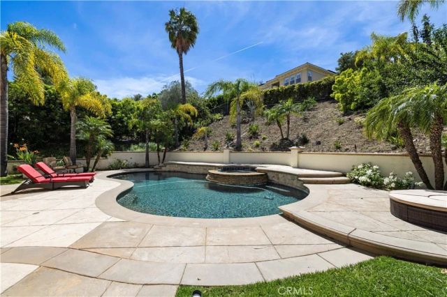 2033 Waterside Circle, Westlake Village, CA 91362