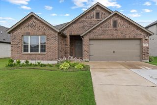 7118 PAMPAS Place, Grand Prairie, TX 76804