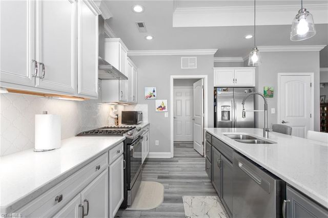 6507 Knob Creek Drive, Whitsett, NC 27377
