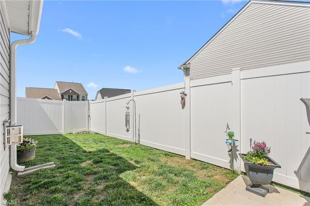 6507 Knob Creek Drive, Whitsett, NC 27377
