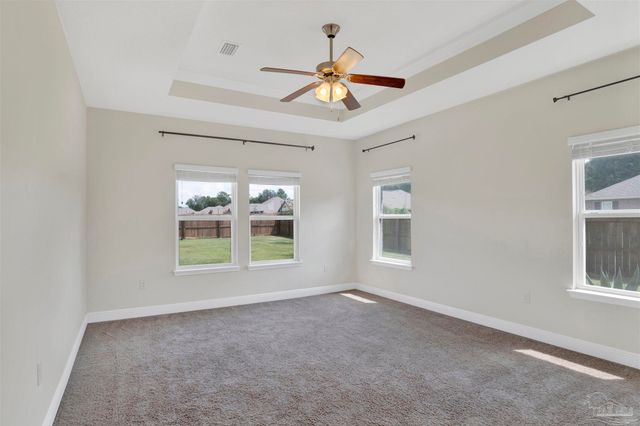 4738 Felicity Ln, Pace, FL 32571