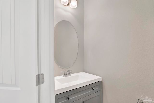 4738 Felicity Ln, Pace, FL 32571