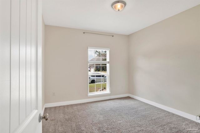 4738 Felicity Ln, Pace, FL 32571