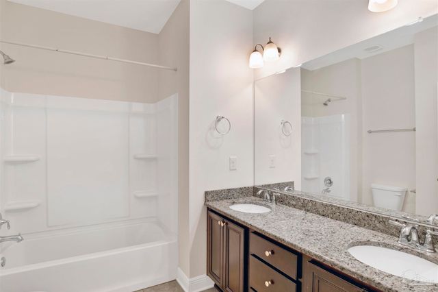 4738 Felicity Ln, Pace, FL 32571