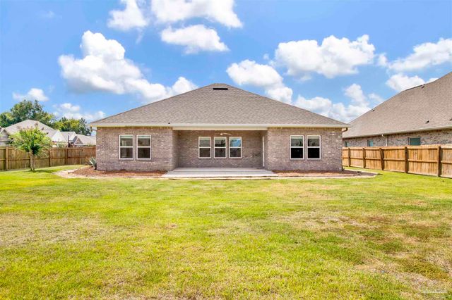 4738 Felicity Ln, Pace, FL 32571