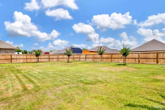 4738 Felicity Ln, Pace, FL 32571