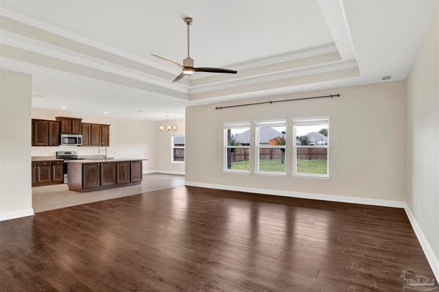 4738 Felicity Ln, Pace, FL 32571