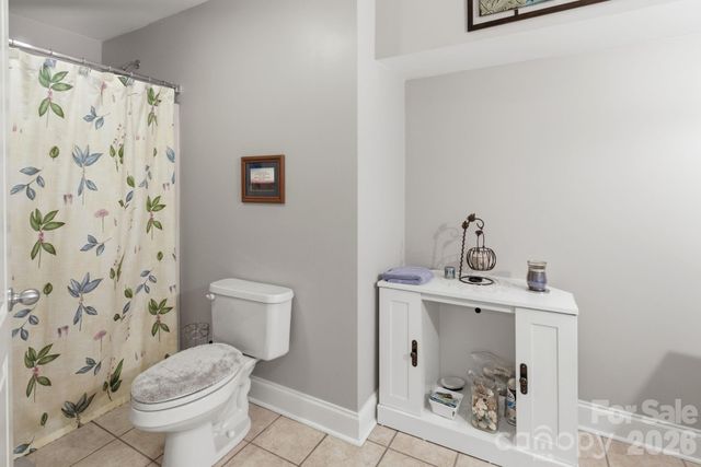 5518 Land Harbour Drive, Granite Falls, NC 28630