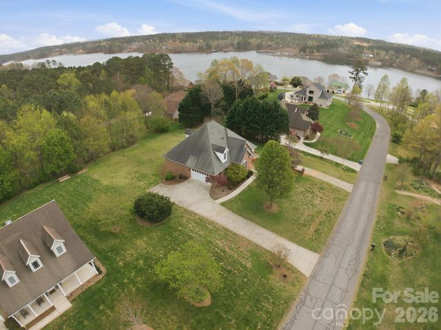 5518 Land Harbour Drive, Granite Falls, NC 28630
