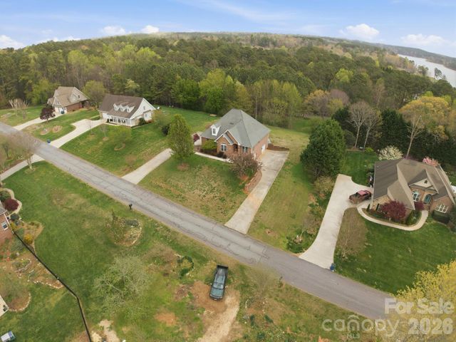 5518 Land Harbour Drive, Granite Falls, NC 28630