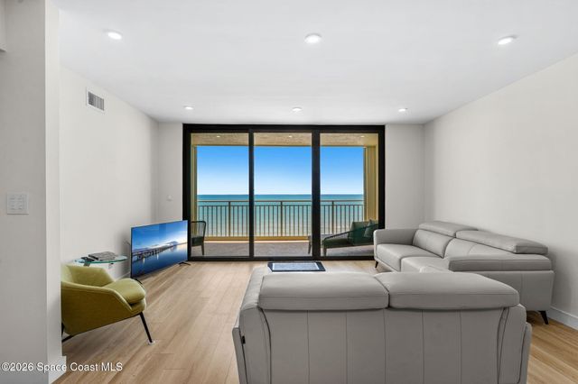 2835 N Highway A1a 902, Indialantic, FL 32903