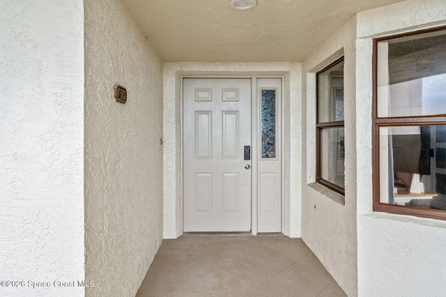 2835 N Highway A1a 902, Indialantic, FL 32903