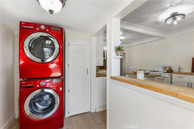 127 S Redwood Avenue, Brea, CA 92821