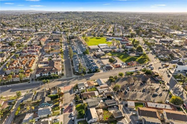 127 S Redwood Avenue, Brea, CA 92821
