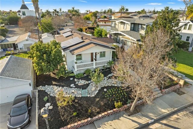 127 S Redwood Avenue, Brea, CA 92821