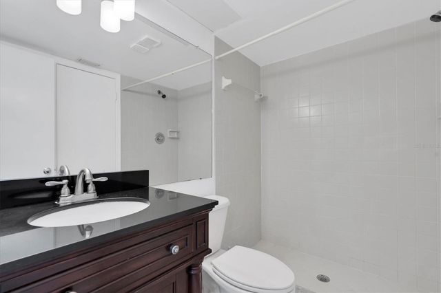 6000 BAHIA DEL MAR CIRCLE 132, St Petersburg, FL 33715