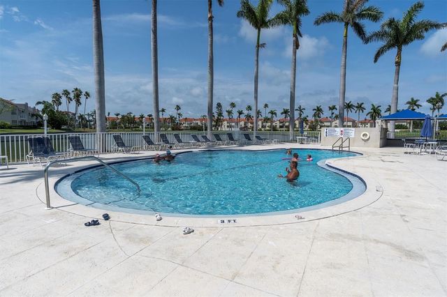 6000 BAHIA DEL MAR CIRCLE 132, St Petersburg, FL 33715