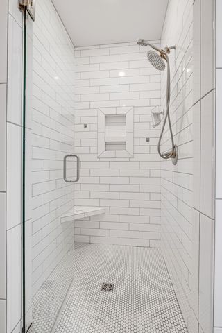 126 Thornwood Pl, Hendersonville, TN 37075