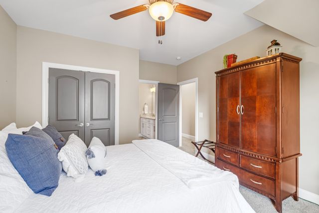 126 Thornwood Pl, Hendersonville, TN 37075