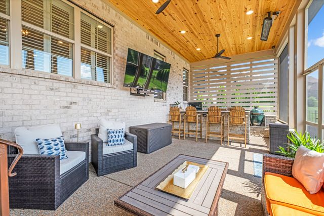 126 Thornwood Pl, Hendersonville, TN 37075