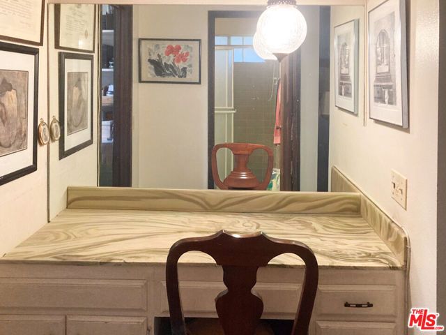 25614 Timpangos Drive, Calabasas, CA 91302