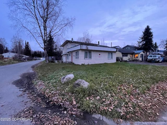171 Place Street, Anchorage, AK 99504