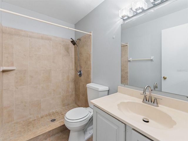 9109 W HILLSBOROUGH AVENUE J107, Tampa, FL 33615