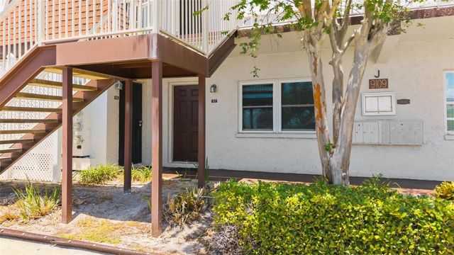 9109 W HILLSBOROUGH AVENUE J107, Tampa, FL 33615