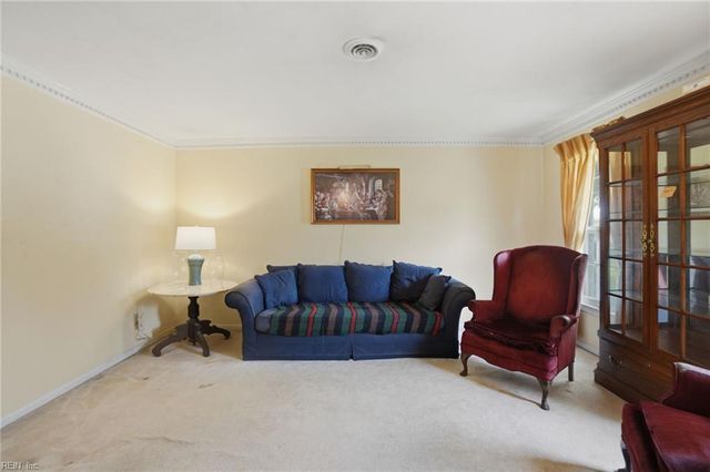 4852 Graystone CT, Virginia Beach, VA 23464