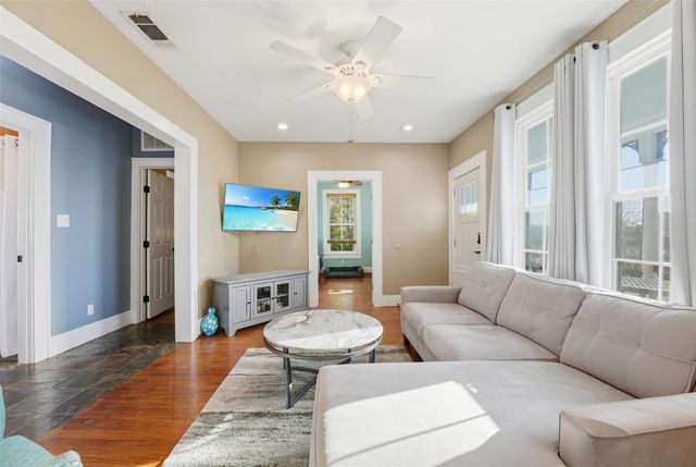 1314 15th Street, Galveston, TX 77550