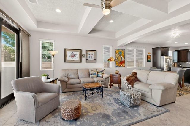 7131 Wrangell Loop NE, Rio Rancho, NM 87144