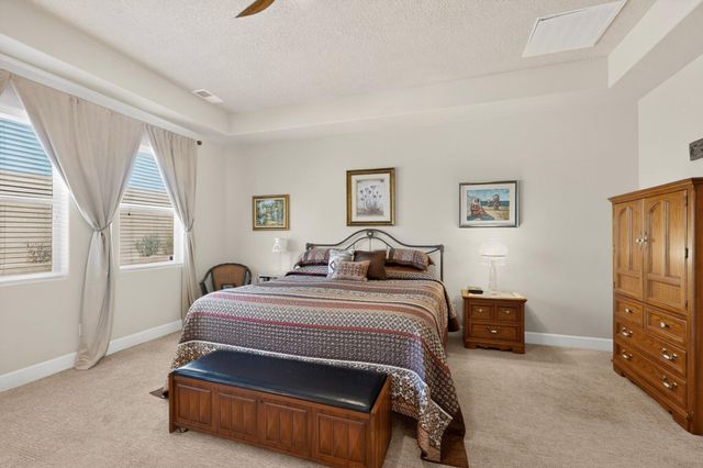7131 Wrangell Loop NE, Rio Rancho, NM 87144
