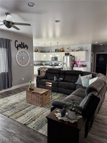 170 Magnolia Boulevard, Pahrump, NV 89048