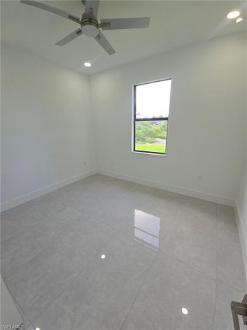 3500 33rd ST SW, Lehigh Acres, FL 33976