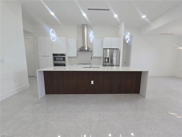 3500 33rd ST SW, Lehigh Acres, FL 33976