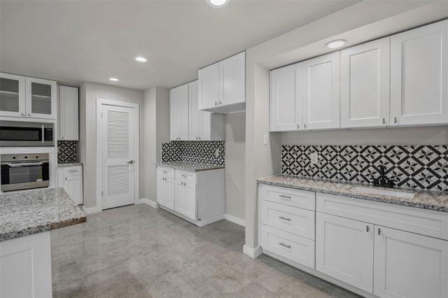 1123 Doral Lane, Houston, TX 77073