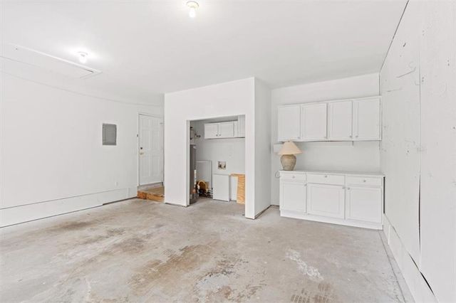 2051 Bishop Creek Drive, Marietta, GA 30062