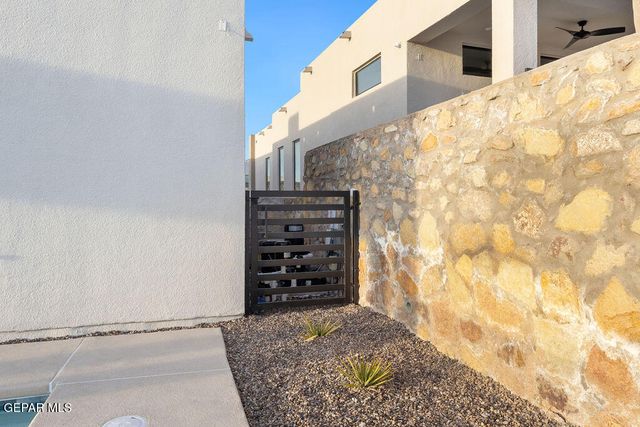 7436 CIMARRON RIM Drive, El Paso, TX 79911