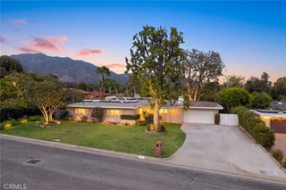 206 Oak Meadow Road, Sierra Madre, CA 91024