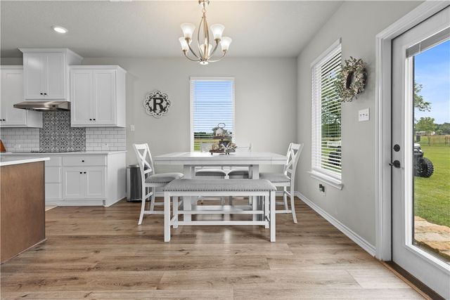 596 J W Martine Road, Hearne, TX 77859