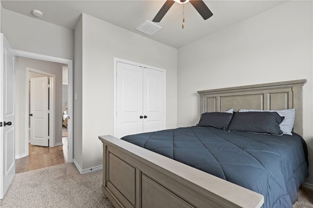 596 J W Martine Road, Hearne, TX 77859