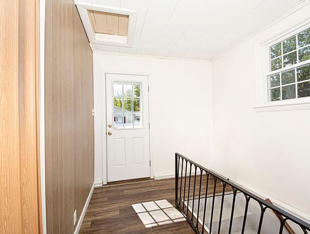 70 Trinity Ave, Worcester, MA 01605