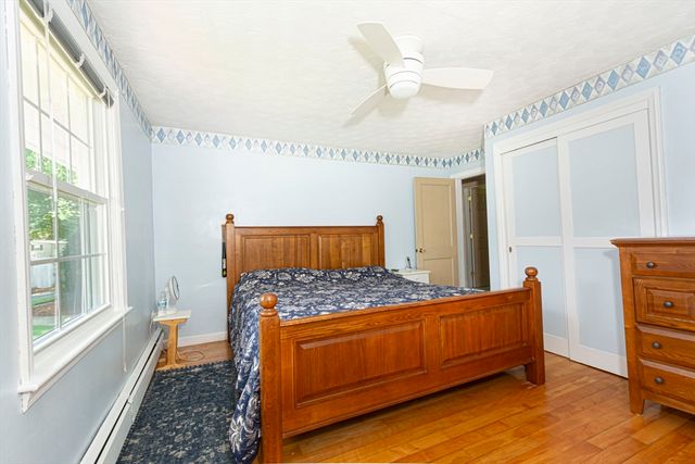 70 Trinity Ave, Worcester, MA 01605