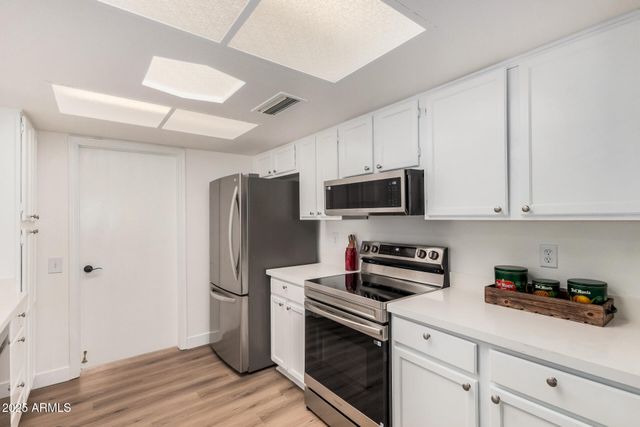 12719 W CRYSTAL LAKE Drive, Sun City West, AZ 85375