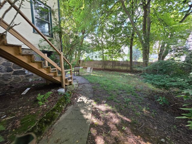 15 Bartlet Ave TH, Arlington, MA 02476