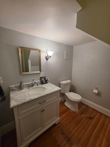 15 Bartlet Ave TH, Arlington, MA 02476