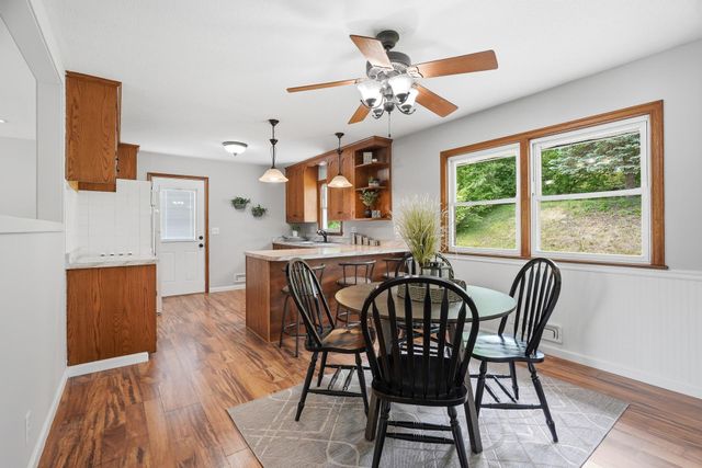 7944 Hillside Trail S, Cottage Grove, MN 55016