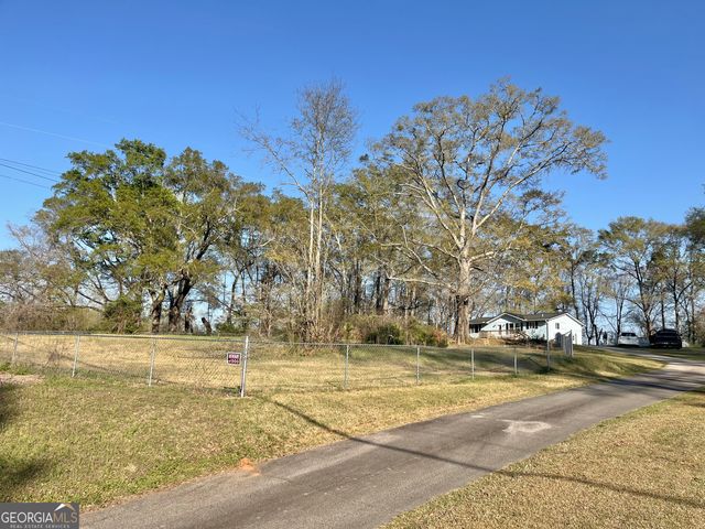 340 Stark Road, Jackson, GA 30233